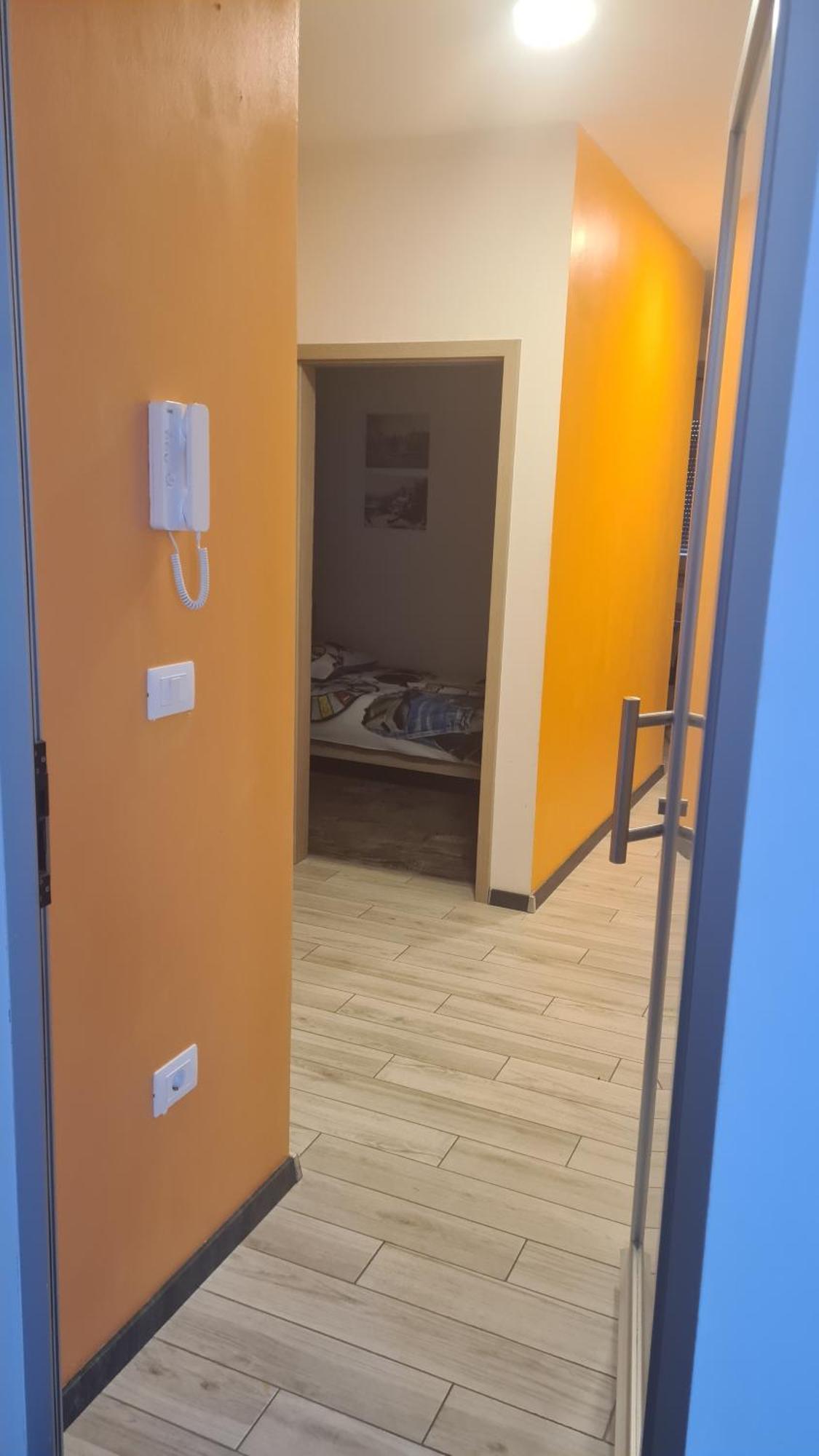 Apartments Peti Pula Rum bild