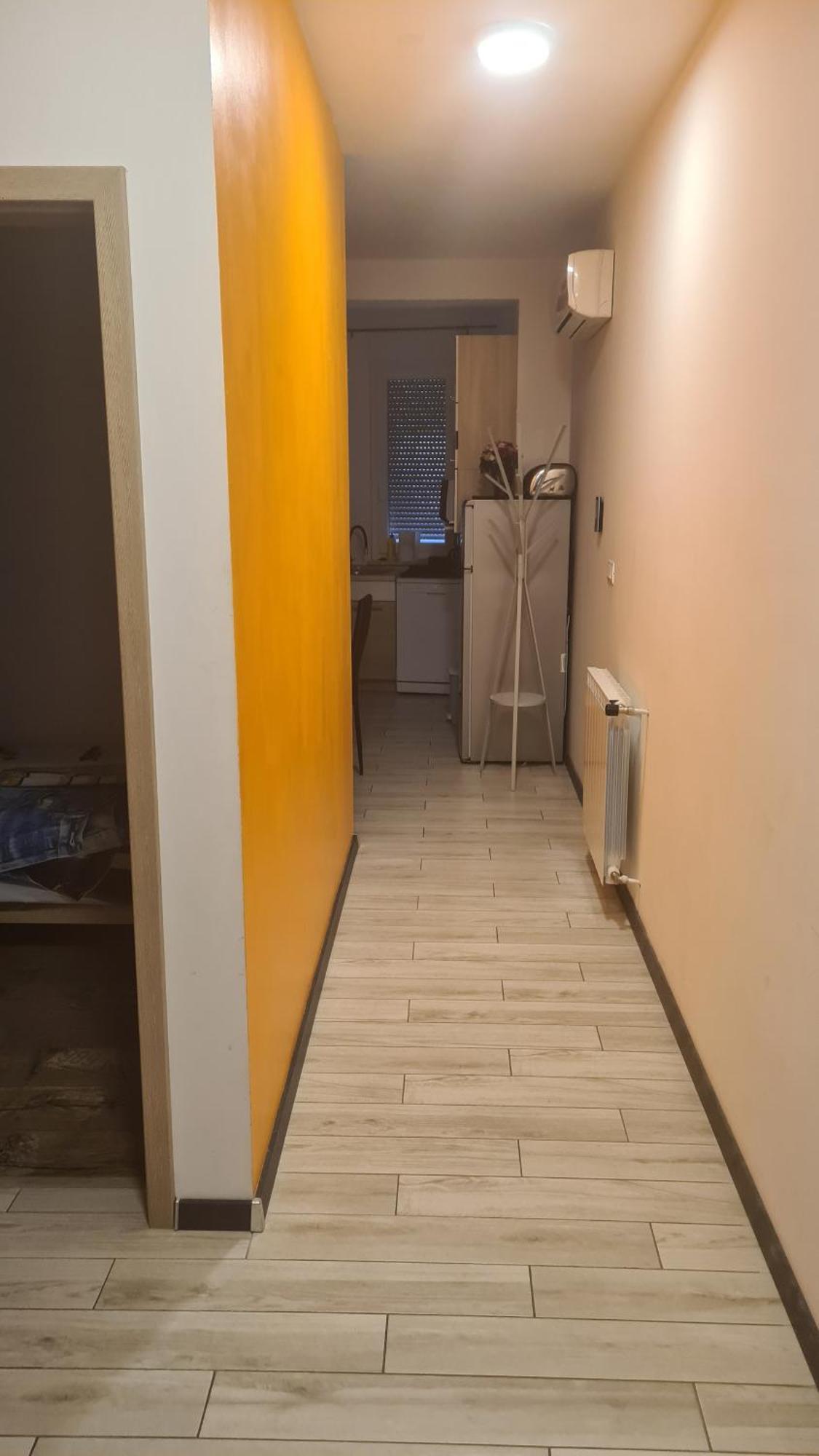 Apartments Peti Pula Rum bild